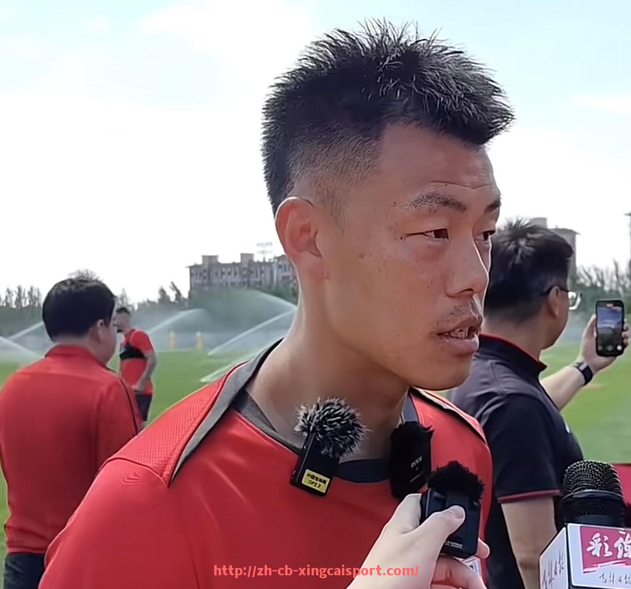 杏彩体育-法甲球队目标设定及赛季战略规划分析